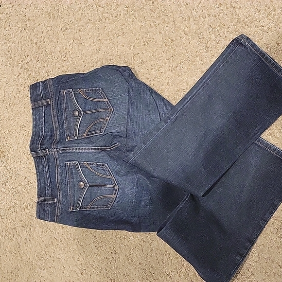 Jeans - Picture 5 of 5